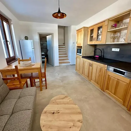 Pod Lovci Skalou Modrava