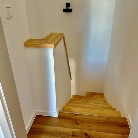 Pod Lovci Skalou