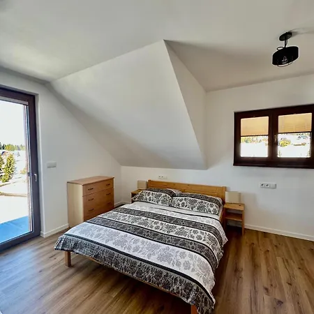 Pod Lovci Skalou Modrava